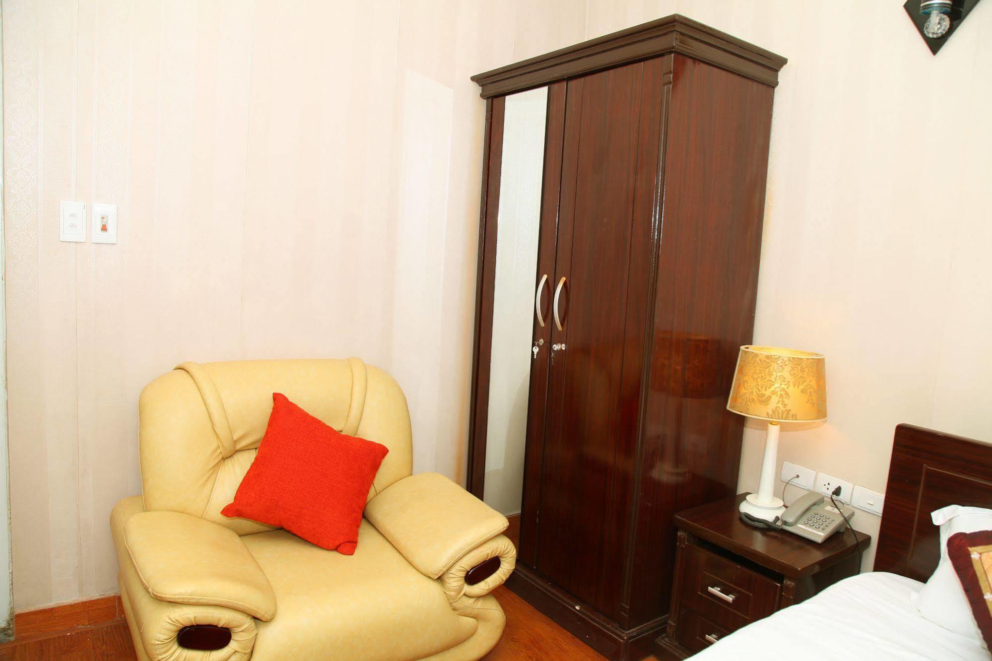 Apec 2 Hotel Hanoi Kültér fotó
